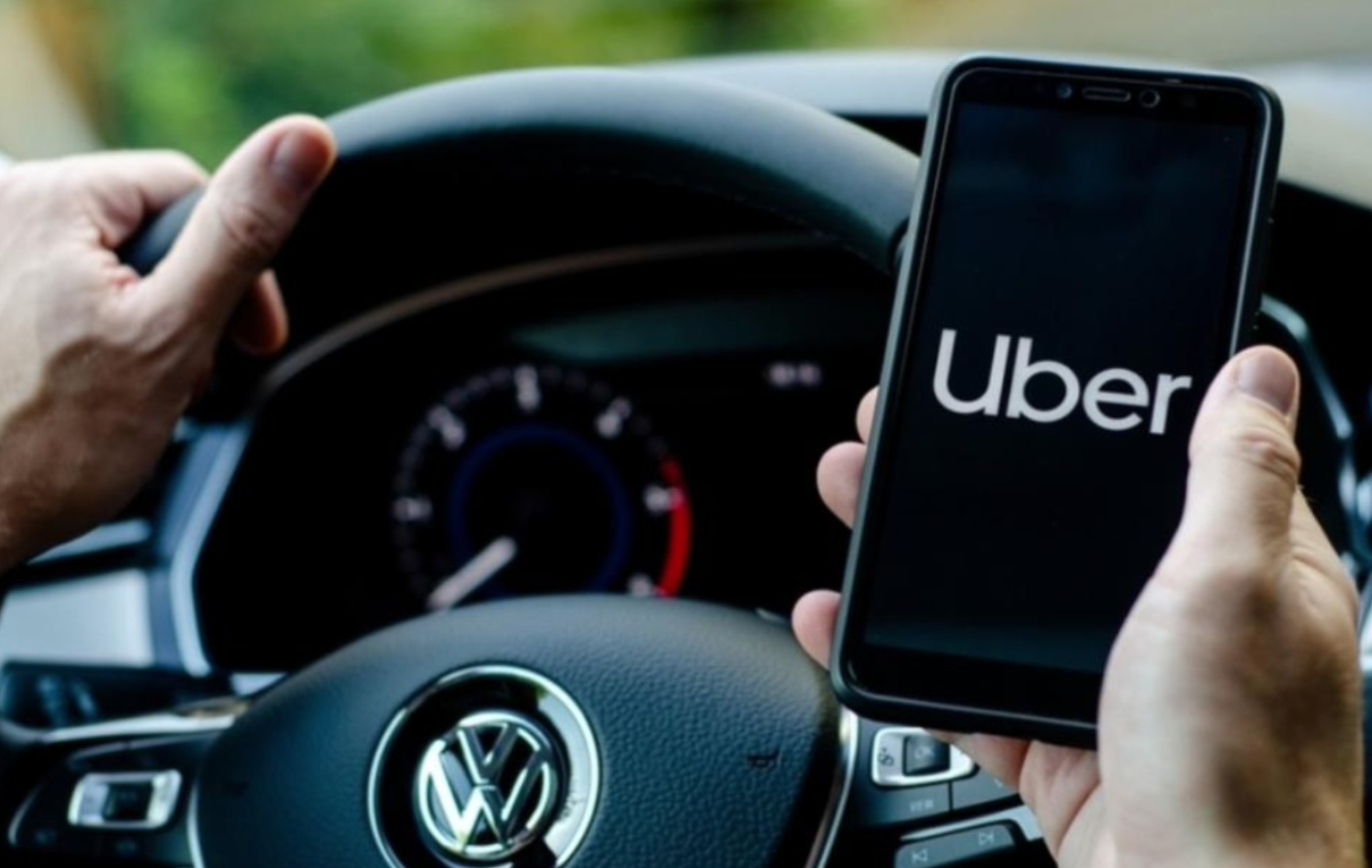 Uber ya está disponible en Aeropuerto de Cancún